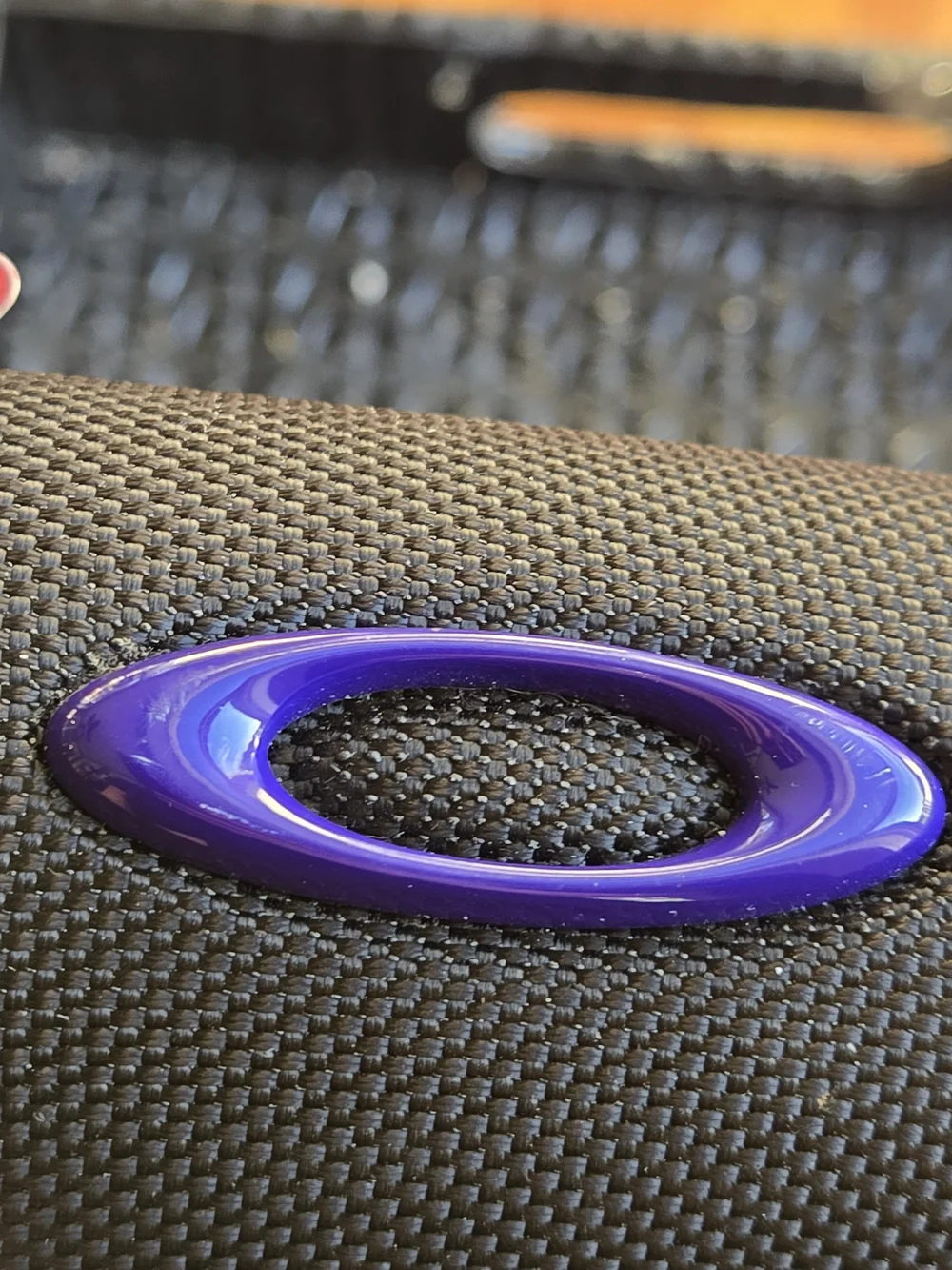 Oakley Small Carbon Fiber Style Hard Sunglasses Case – Purple Logo